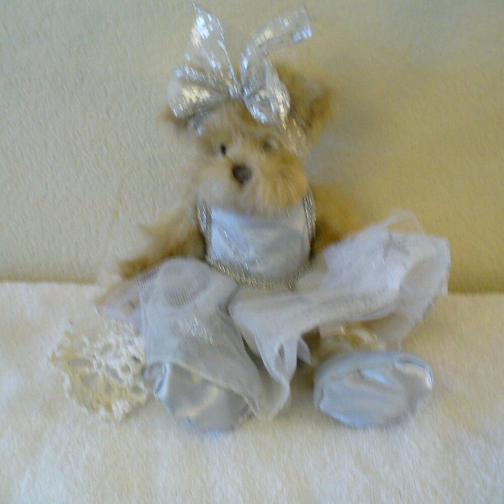 THE BEARINGTON COLLECTION   Twinkle Toes  Clara Beara